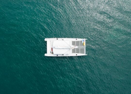 catamaran 1